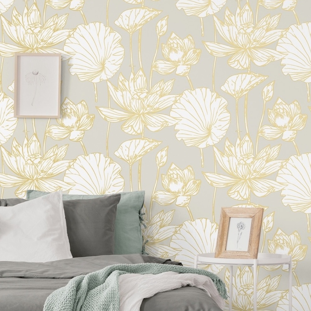 ✨NWT LOTUS FLORAL PEEL & STICK WALLPAPER✨